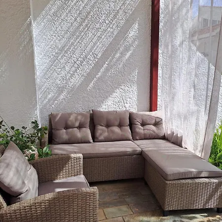 Semesterbostad Bella